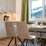 Lejlighedshotel Gluecksmoment Goetschlhof 3*