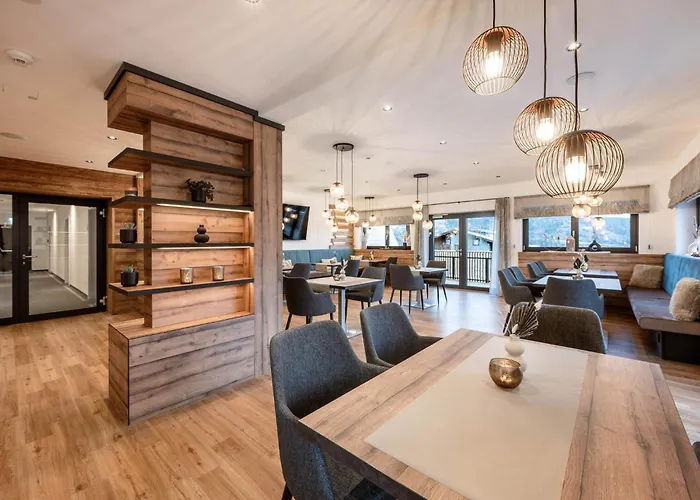 Hotel apartamentowy Gluecksmoment Goetschlhof 3*